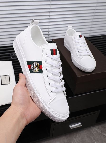 

new style high-end luxury men's casual sports jogging shoes fashion design brand platform leather upper tiger head pattern yur, Black