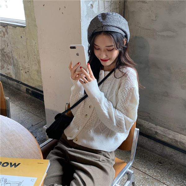 

сделайте фирма предлагает крутить свитер с длинными рукавами кардиган, White