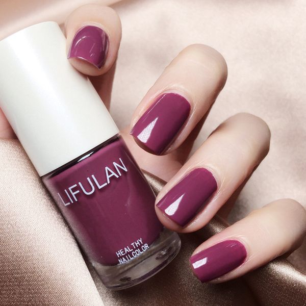 

oily nail polish classic color is durable and non-peelable nail polish