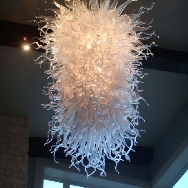 Lampade Lampada a sospensione di lusso in vetro di Murano Grande hall dell'hotel Decorazione artistica Lampadario in vetro soffiato di colore bianco Illuminazione