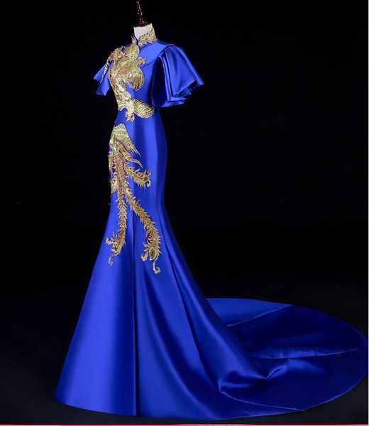 

роскошное синие вышивки тонкого китайского платья cheongsam платья усовершенствованного красной водолазка backless невеста платье невеста ру, White;black