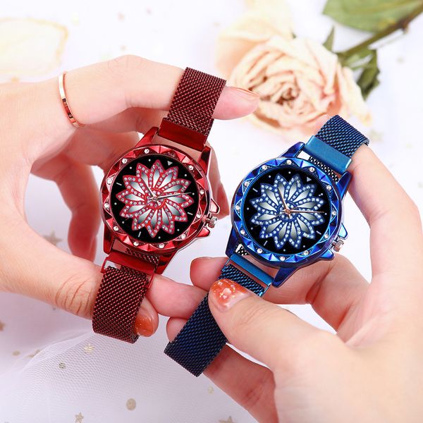 

fashion diamond women watches luxury rose gold ladies starry sky magnetic watch waterproof female wristwatch for gift clock 2019, Slivery;brown