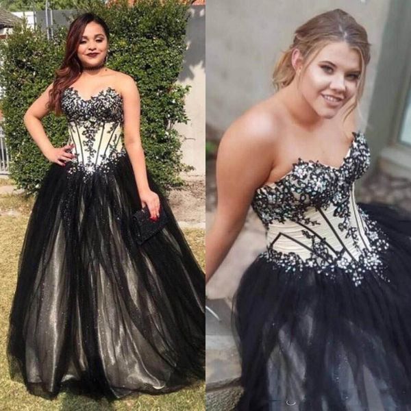 Preto Applique Tulle Champagne revestem uma festa à noite Linha de vestidos longos vestidos cortos de fiesta Plus Size Vestidos de baile