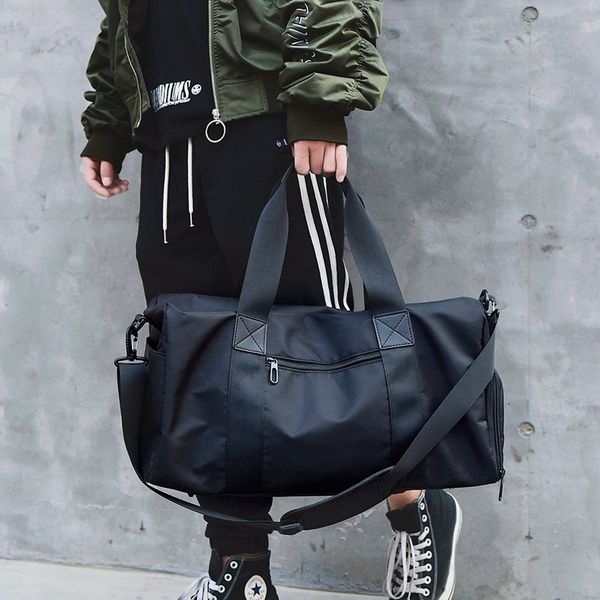 

2019 new travel bag hand-held waterproof oblique cross men's multi-function fitness bag yoga swimming