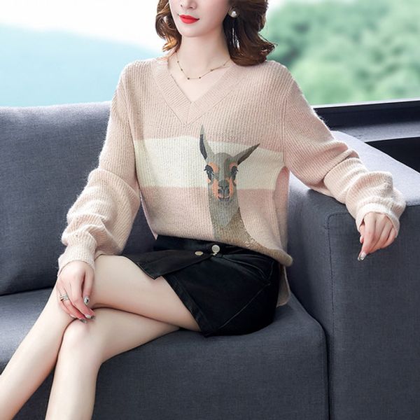 

2019 autumn new women's color matching cute animal loose thin section v-neck casual wool sweater, White;black