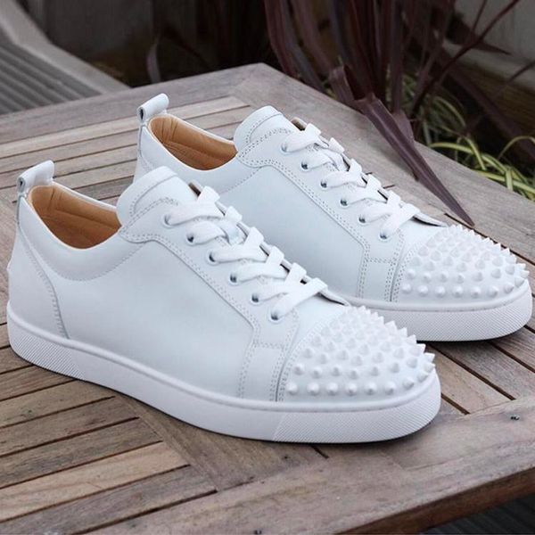 

2019 fashionluxur men studded spikes sneakers red bottom designer shoes low suede white leather suede trainers party shoes wedding shoes, Black