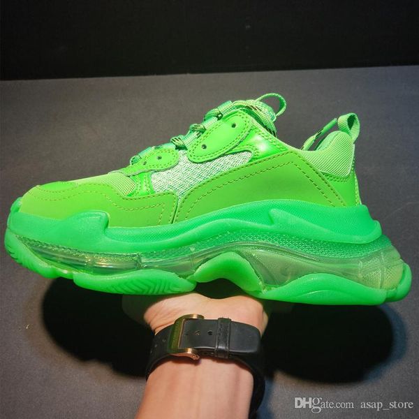 

2019 fashion paris 17fw triple-s sneaker fluorescent green triple s casual shoes dad shoes for sports sneakers