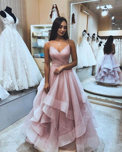 Dusty Rose Ruffle Sequins Tulle Prom Vestidos Longo Spaghetti Open Back camadas do doce 16 Vestido Vestidos De Festia ocasião especial Dres