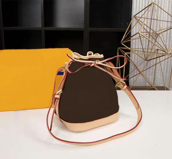 

2019 Noe BB M40817 сумочка womes ИКОНОМИЧНЫЕ СУМКИ ЛУЧШИЕ РУЧКИ СУМКИ Сумки КРЕСТОВЫЕ КЛЕЩИ