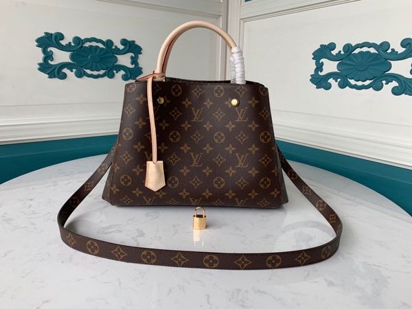 

new lady's handbag high-end custom quality high capacity handbag fashion trend casual style gold metal accessories with detachable long