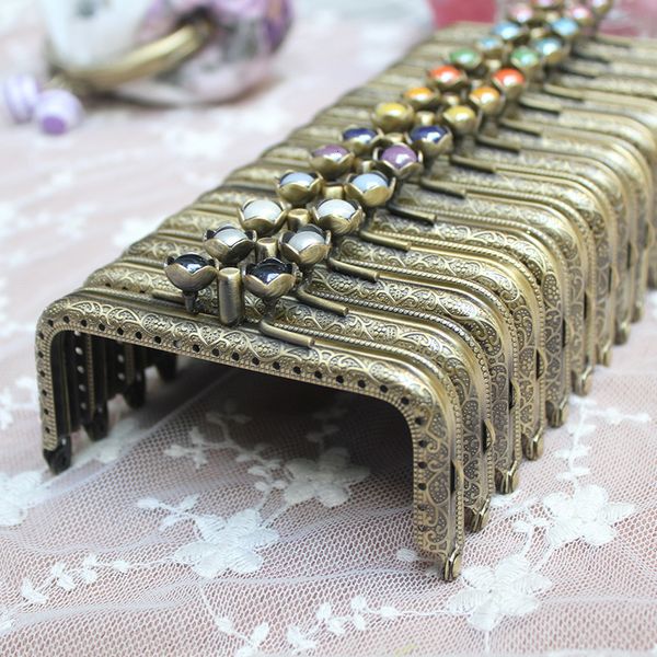 

double-deck export of gold lotus head lotus leaf candy color 10.5cm square embossing manual fabric art diy spelling, Black