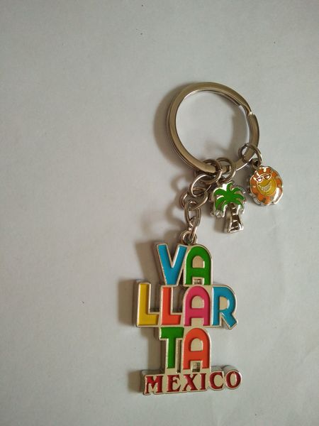 

металлический брелок для ключей гвоздь клипер брелки полые письмо брелок цинковый сплав брелки, Silver