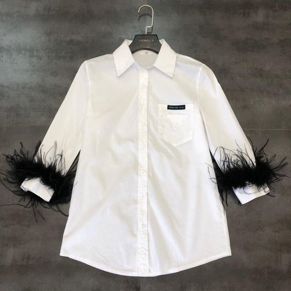 

2019 autumn new seven-point sleeves fur cuffs pocket letters labeling outside wearing shirt shirt female tide, White