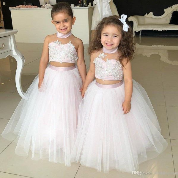 Adorável duas peças vestido de baile vestidos da menina de flor para casamentos Lace Appliqued Criança Pageant Vestidos Tulle Halter Neck frisada Kid Dress