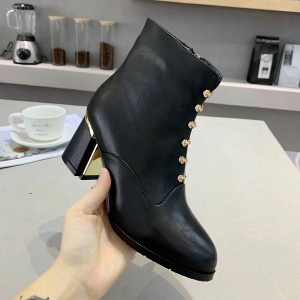 

2020 new leather square head women's boots classic breathable martin boots women's thick with autumn and winter plus velvet high h, Black