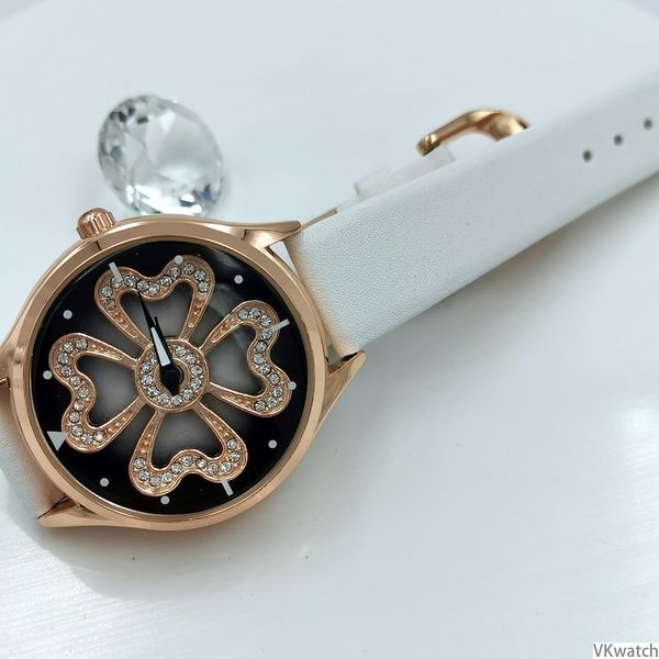 

every dog has his day baby's breath waterproof quartz wrist watch ma'am special-purpose, Slivery;brown
