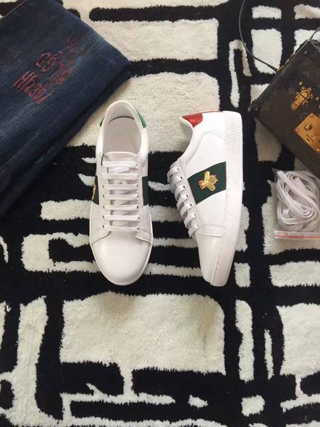 

new designer low all red leather bee embroidery casual shoes fashion luxury black white brand sneakers for mens womens ct01