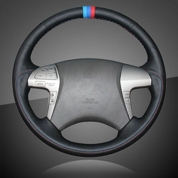 

car hand stitched auto braid on the steering wheel cover for toyota highlander