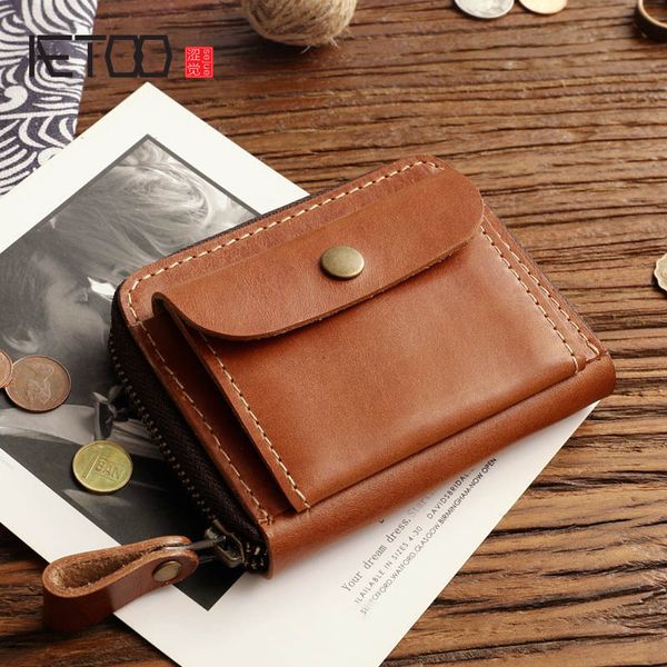 

aetoo vintage handmade leather short wallet, men's leather wallet, zipper zero plant tanning wallet, Red;black