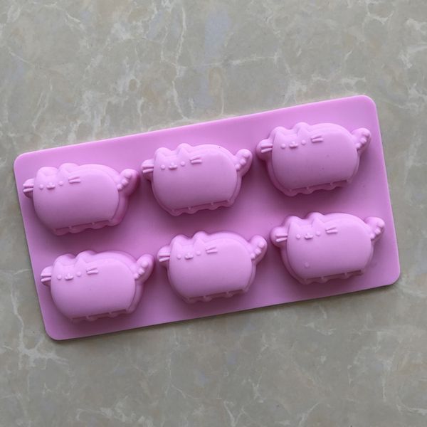 

spot wholesale 6 series of animal head silica gel cake mould gypsum mould xg770