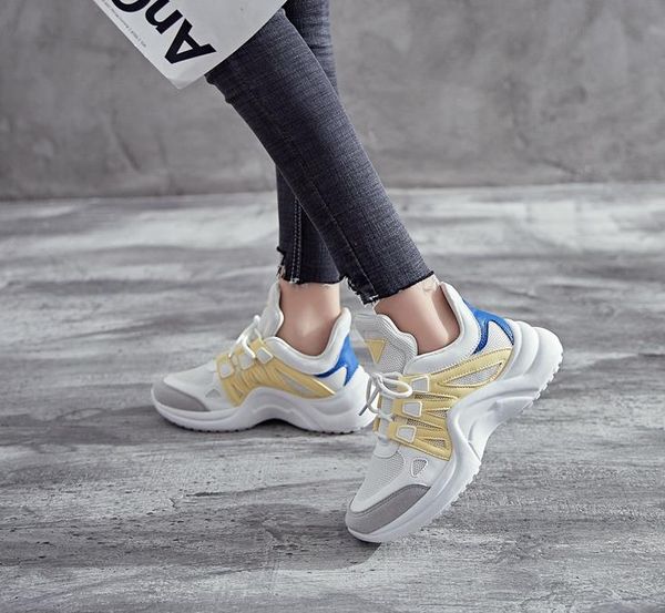 

Women Casual Shoes New 2019 Spring Gilrs Woman Large Size 43 Mesh Breathable Sneakers For Women Fashion Casual Sport Shoe