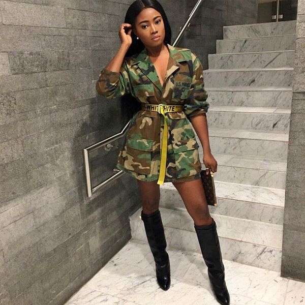 

длинные камуфляж coat женщины 2018 мода длинные рукава новая осень зима вскользь кнопка camo outwear куртки перевозка груза падения верхняя, Black;brown