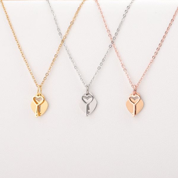 

fashion trendy key hook pendant stainless steel necklace for women lover gold and silver color charm necklace engagement jewelry