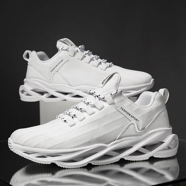 

new men lightweight blade run shoes shockproof lace up breathable male sneakers height increase walking shoes man casual