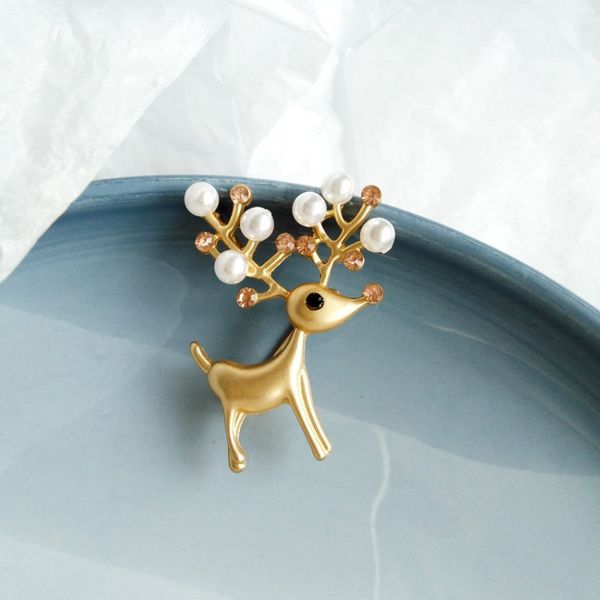 

maxi fun cute christmas elk brooch funny girl small animal accessories pearl diamond accessory christmas day gift gifts for girls, Gray