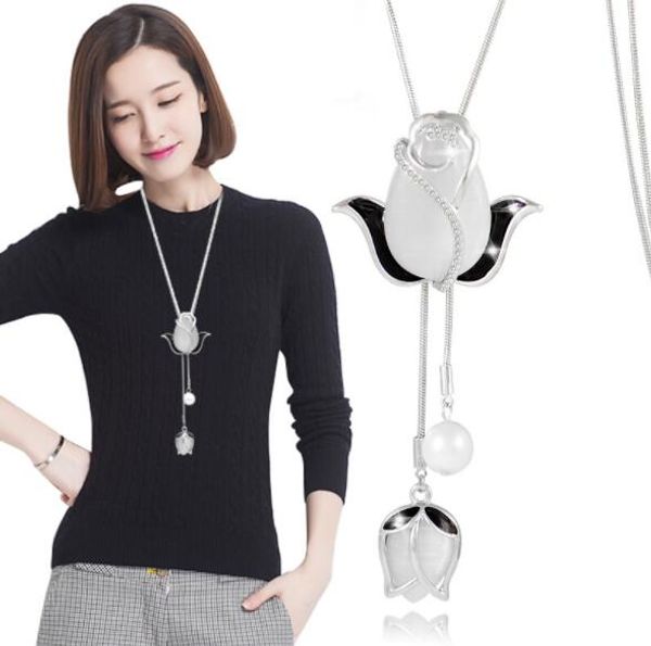 Women Rhinestone Snowflake Zircon Pendant Long Chain Sweater Necklace Jewelry