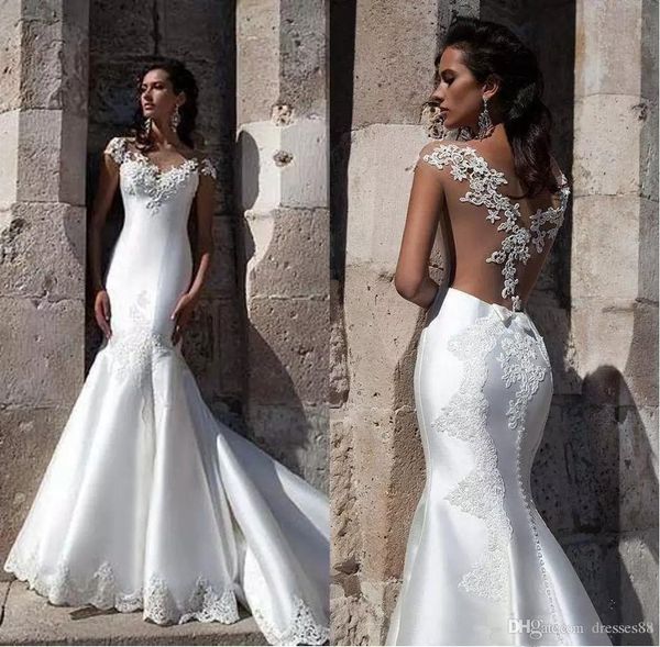 

новое прибытие 2019 милла нова белые свадебные платья иллюзия scoop шеи короткие рукава кружева аппликация русалка свадебные платья sweep по, White