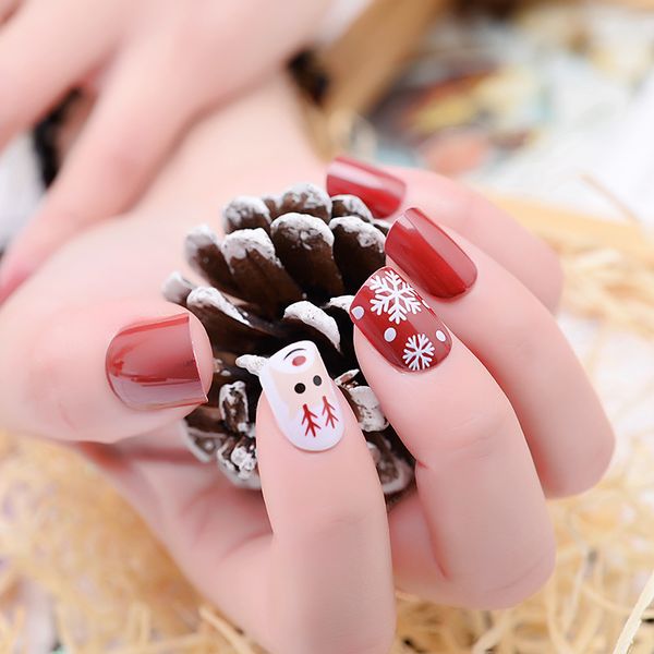 

christmas moose false nails with designs red simple pre-design short round head press on nails art lot with glue 24count, Red;gold