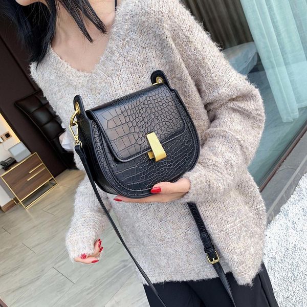 

brand stone pattern pu leather saddle bags for women 2019 mini crossbody messenger bag female travel handbags