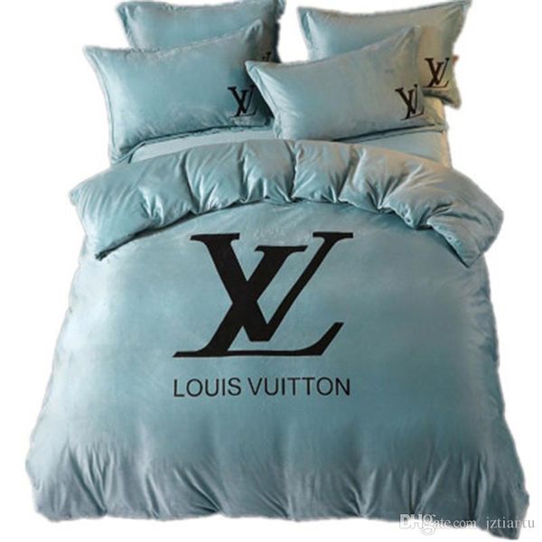 

luxury classic style fashion brand bedding sets sateen thickened solid color bedding set soft bedding supplies