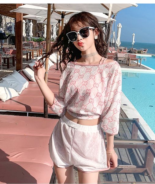 

2020 split women's four-piece bikini swimsuit sunscreen suit four-piece beach bikini spring swimsuit, White;black