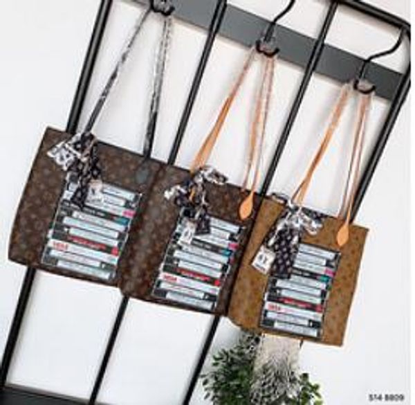 

2020 горячая распродажа новый воловья кожа цвет соответствия сумка европейской и американской моды кожаная сумка мини-камера сумка bag20040