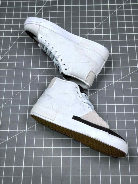 

2020 новй Ѭаве кѬоовки ѬенеѬ мђжкие кѬоовки дл женин моделеѬ да, Black