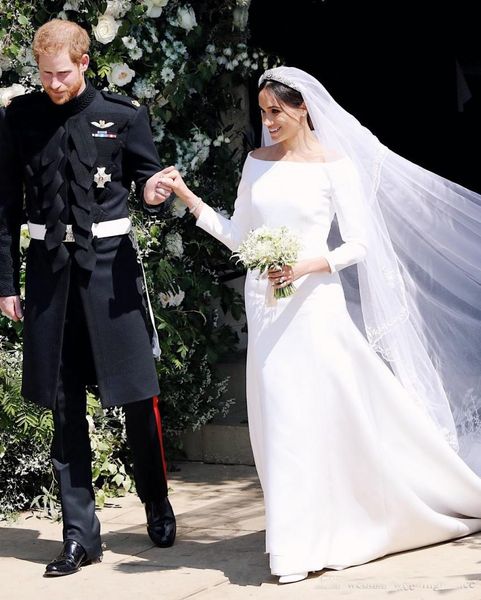 

Prince Harry&Meghan Markle Wedding Dresses Newest 2019 Gorgeous Bateau Neck Long Sleeves Simple Satin Long Sweep Bridal Wedding Gowns