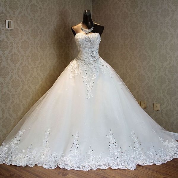 

2020 elegant luxury lace wedding dress vintage plus size ball gowns vestido de noiva crystal wedding gowns robe de mariage new, White