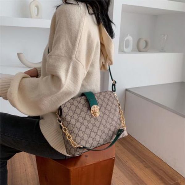 

2019 new autumn and winter korean version of the fashionable shoulder bagaaa023