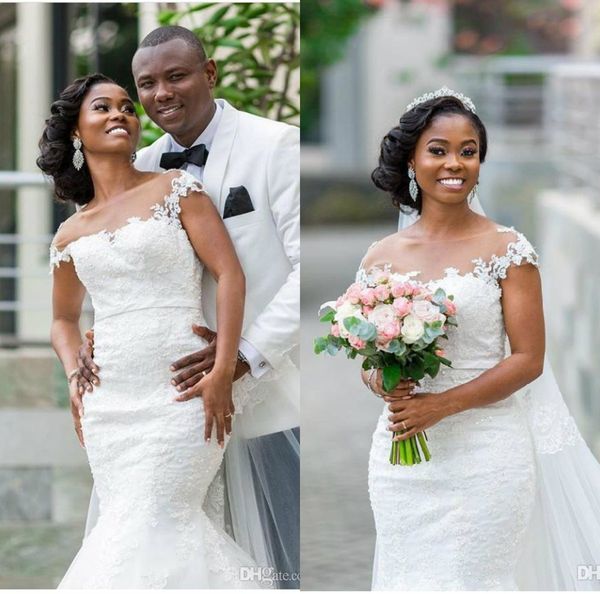 

2019 vintage modest plus size african mermaid wedding dresses short sleeves lace bridal gowns sweep train bohemian vestido de novia, White