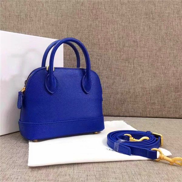 

designer-classic luxury matching leather handbag handbag size 18 cm 15 cm 8cm