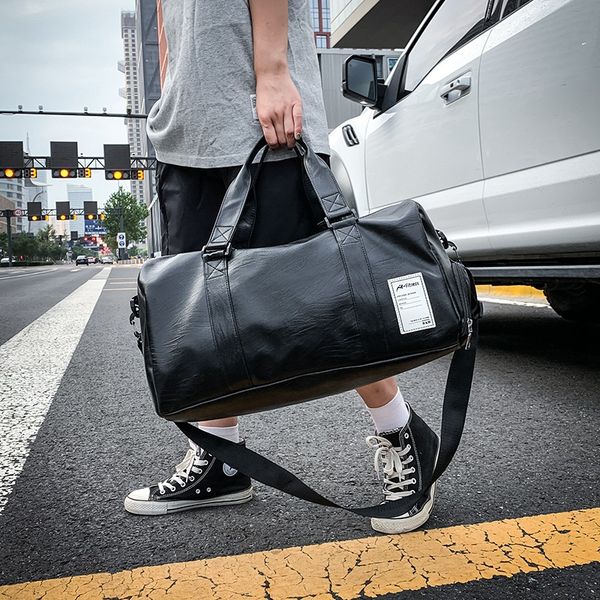 

fashion sports outdoor pu travel bag portable large capacity fitness bag