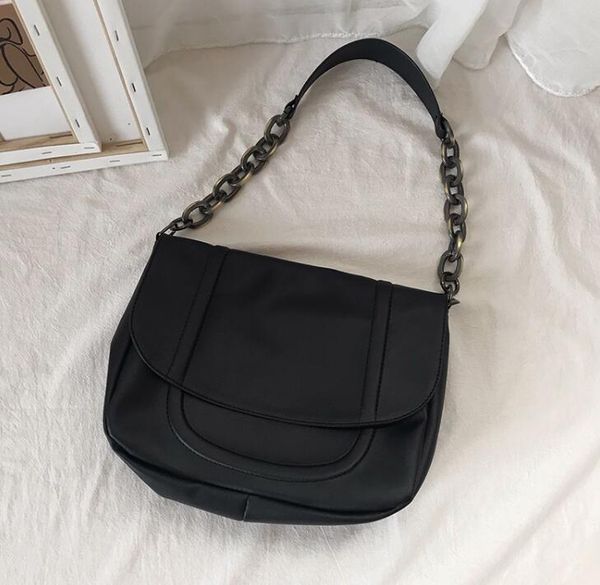 

дизайнер женский личность цепи повседневная сумка плеча роскошные ретро crossbody сумка женщин большой емкости негабаритные сумки / 2