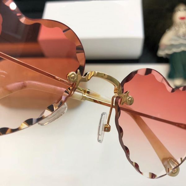 

ce143s heart women sunglasses gold/pink shape lens fashion sunglasses box gradient rare new with shades unthg, White;black