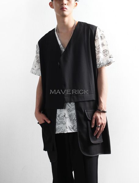 

s-6xl2019 summer men's new irregular patchwork pocket vest hairstylist jacket air conditioning room thin outside a vest, Black;white