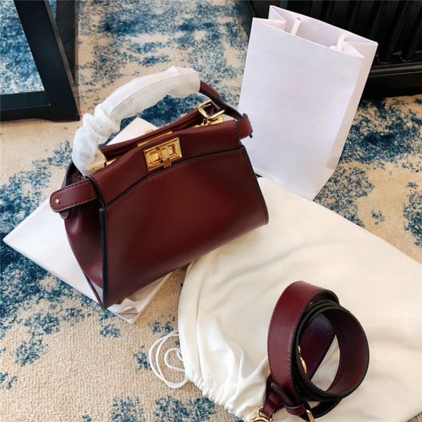 

designer inclined shoulder bag handbag buckle good match leather lady fashion 3 item number cfy2001072