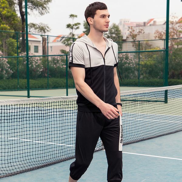 

spring and summer 2020 designer hooded short sleeve two piece cardigan zipper hooded contrast short t-shirt english printed cap, Gray