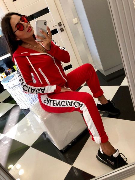 

autumn and winter lady plus-size casual suit popular popular fashionable sports pure color slim body hooded collar, Black;white