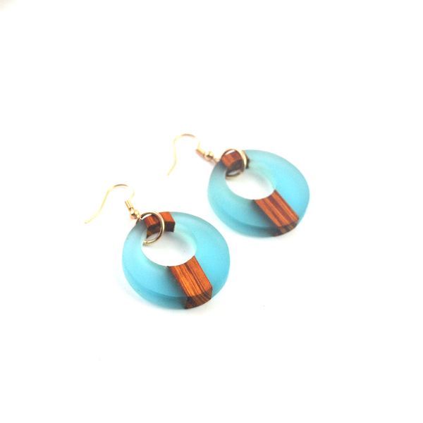 

round energy environmental protection earrings, ancient wood resin with simple and generous jewelry gifts, Silver
